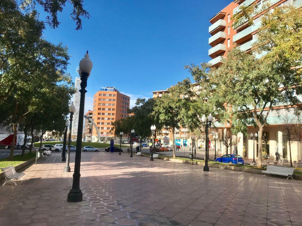 Apartment Rambla Tarragona Free Parking Εξωτερικό φωτογραφία